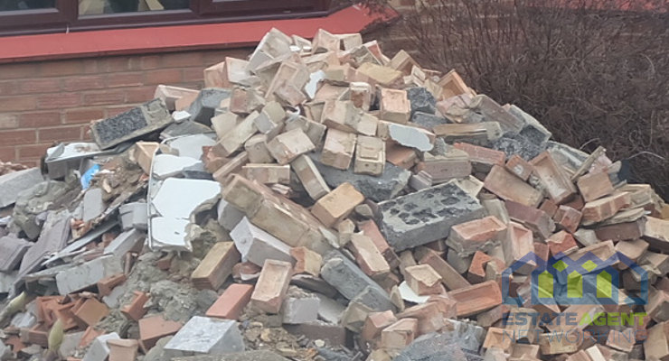 bricks rubble